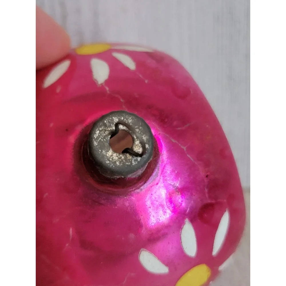 Vintage reflective indent pink daisy flower glass ball ornament Xmas unique